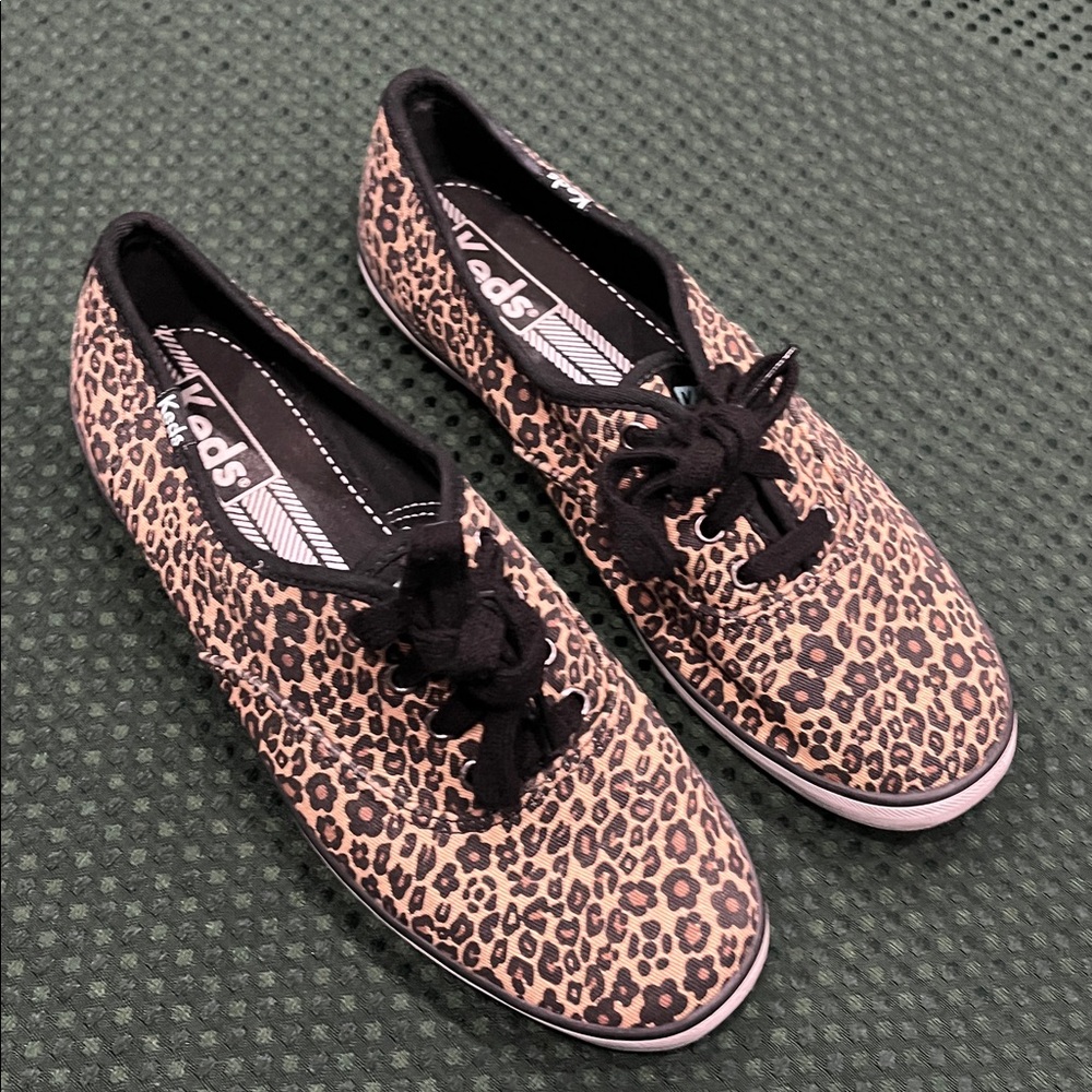 KEDS shoes Leopard Fashion Sneaker dark brown low‎ women’s size 7 cute used